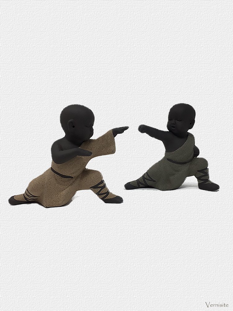 Kung Fu Shaolin Monk Sculpture - Asian Fighters Figurine