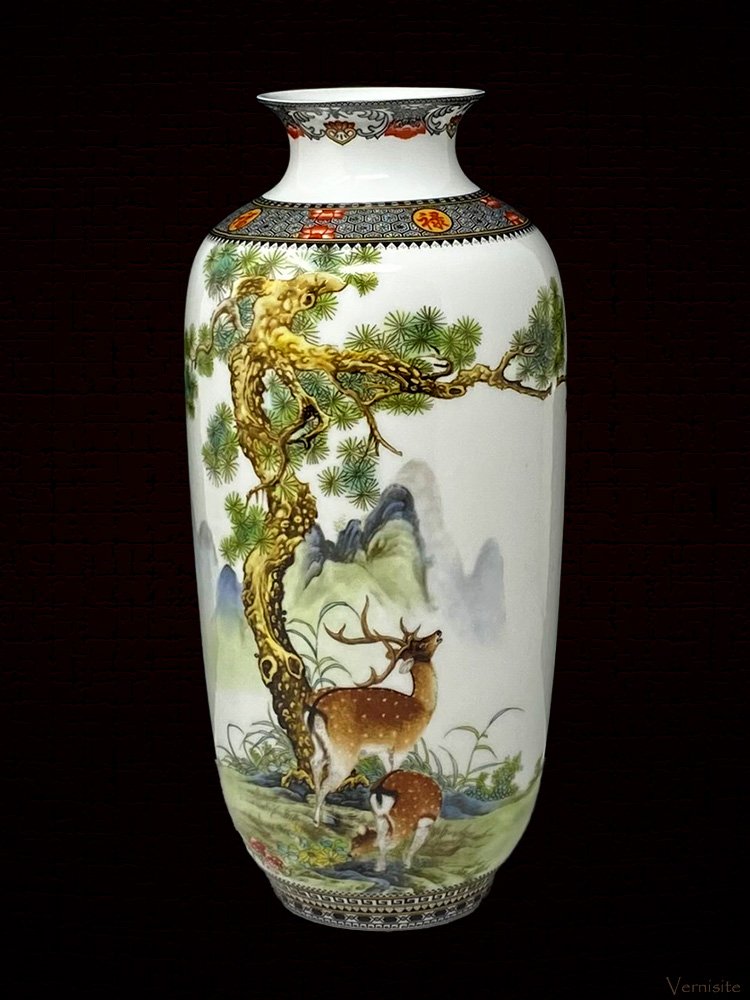 Deer in Nature Painted Vase - Chinese Art Decor Piece