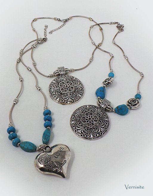Four Indonesian Metal Pendant Necklace | Women Vintage Geometric Jewelry