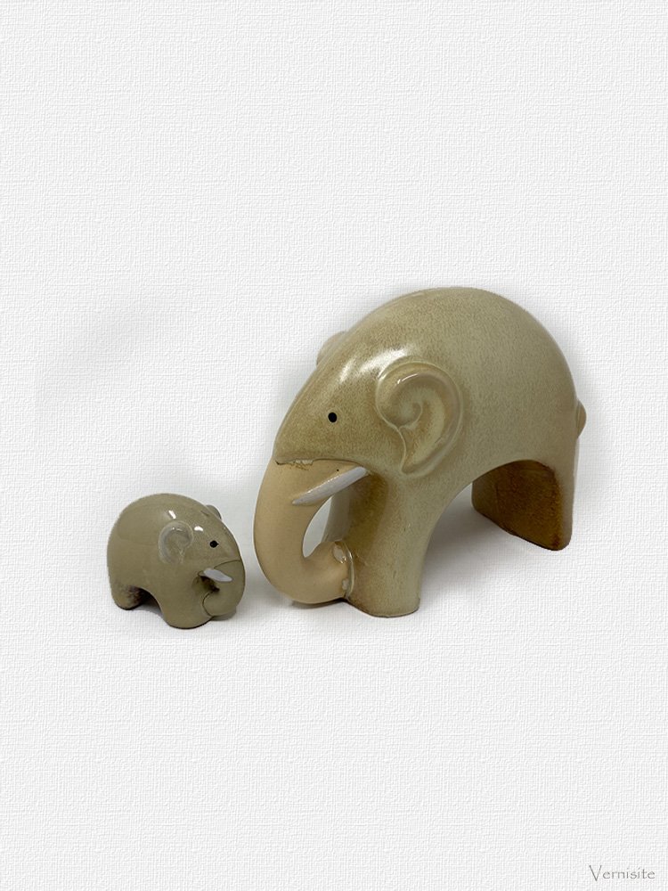 Loving Elephant Family Statue mothers day gift vernisite-gallery